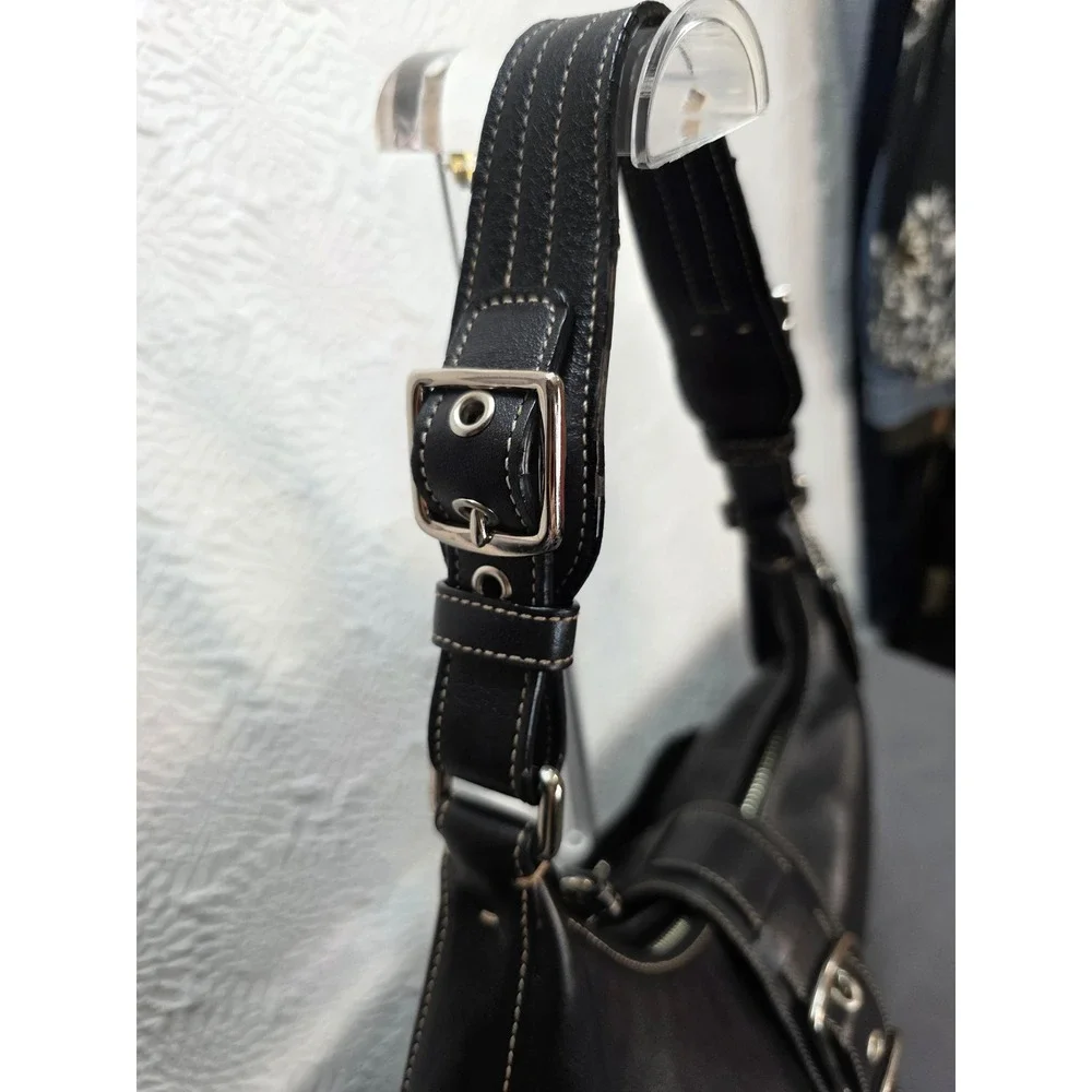 Coach Soho Buckle Flap Hobo Bag Womens Medium Black Leather Excellent Y2K 7546